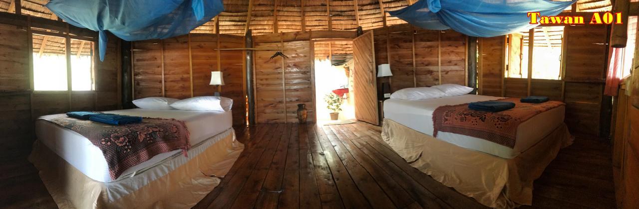 Tawan Bar And Bungalow Otel Ko Phra Thong Dış mekan fotoğraf